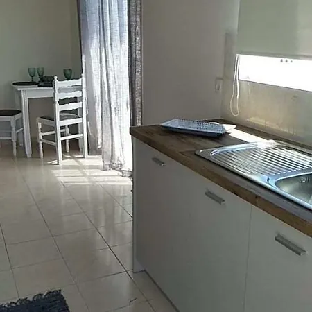 Joy Zakynthos Апартаменты *
